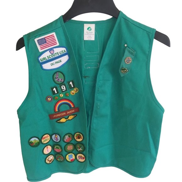 Girl Scouts USA Green Vest 48 Scout Badge Patches 18 Girl Scout Pins Size XL HTF